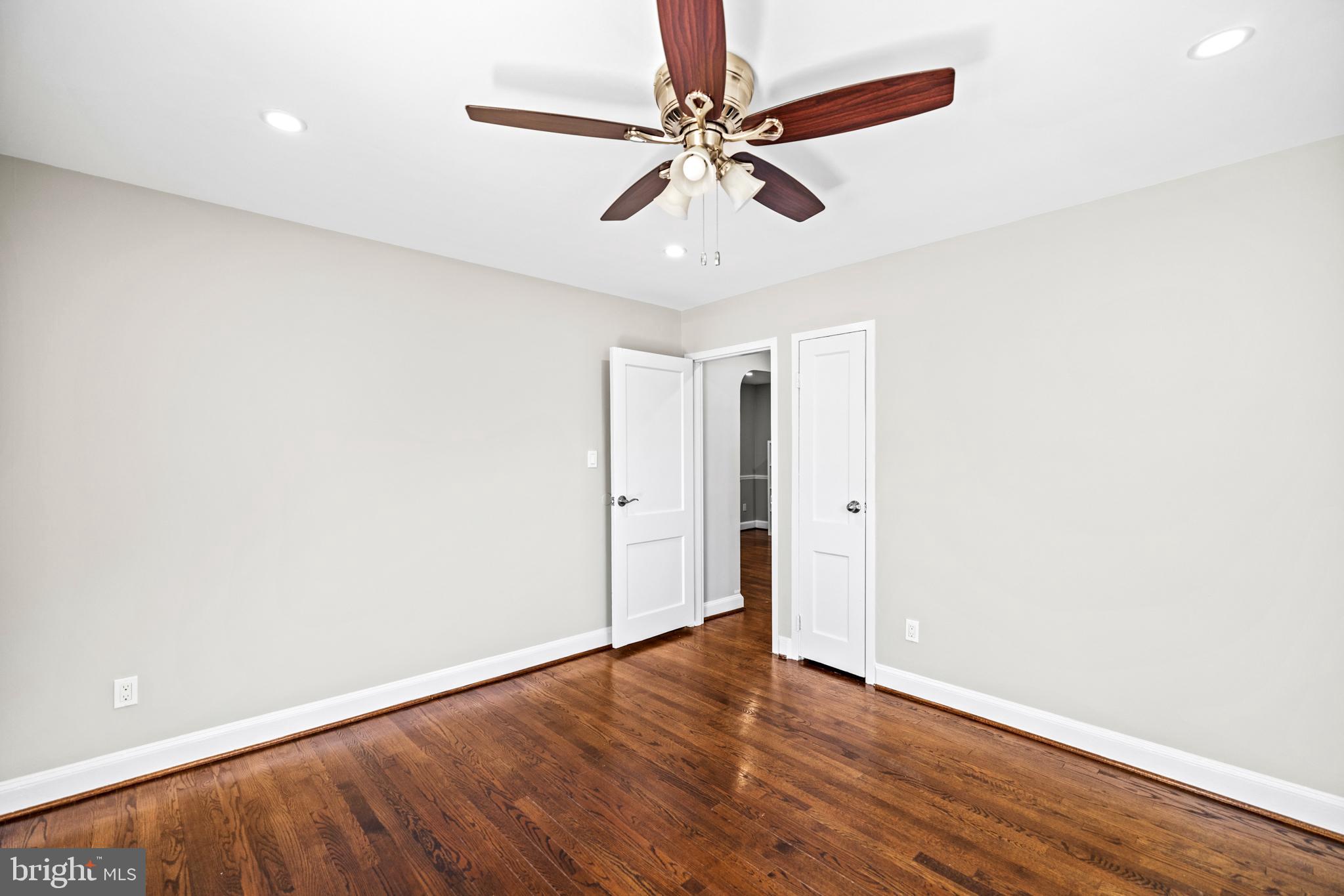 OLE LONGFIELD - Residential