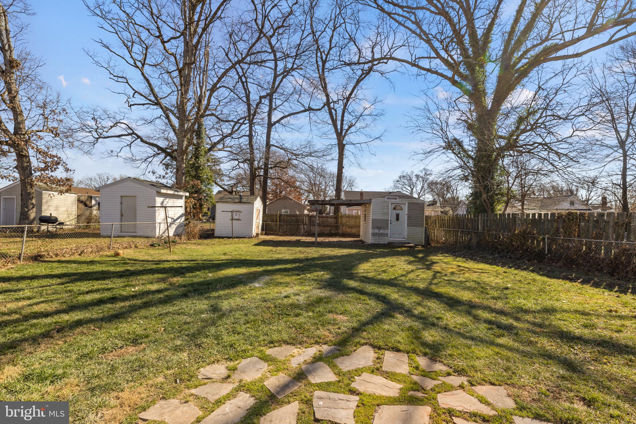 OLE LONGFIELD - Residential