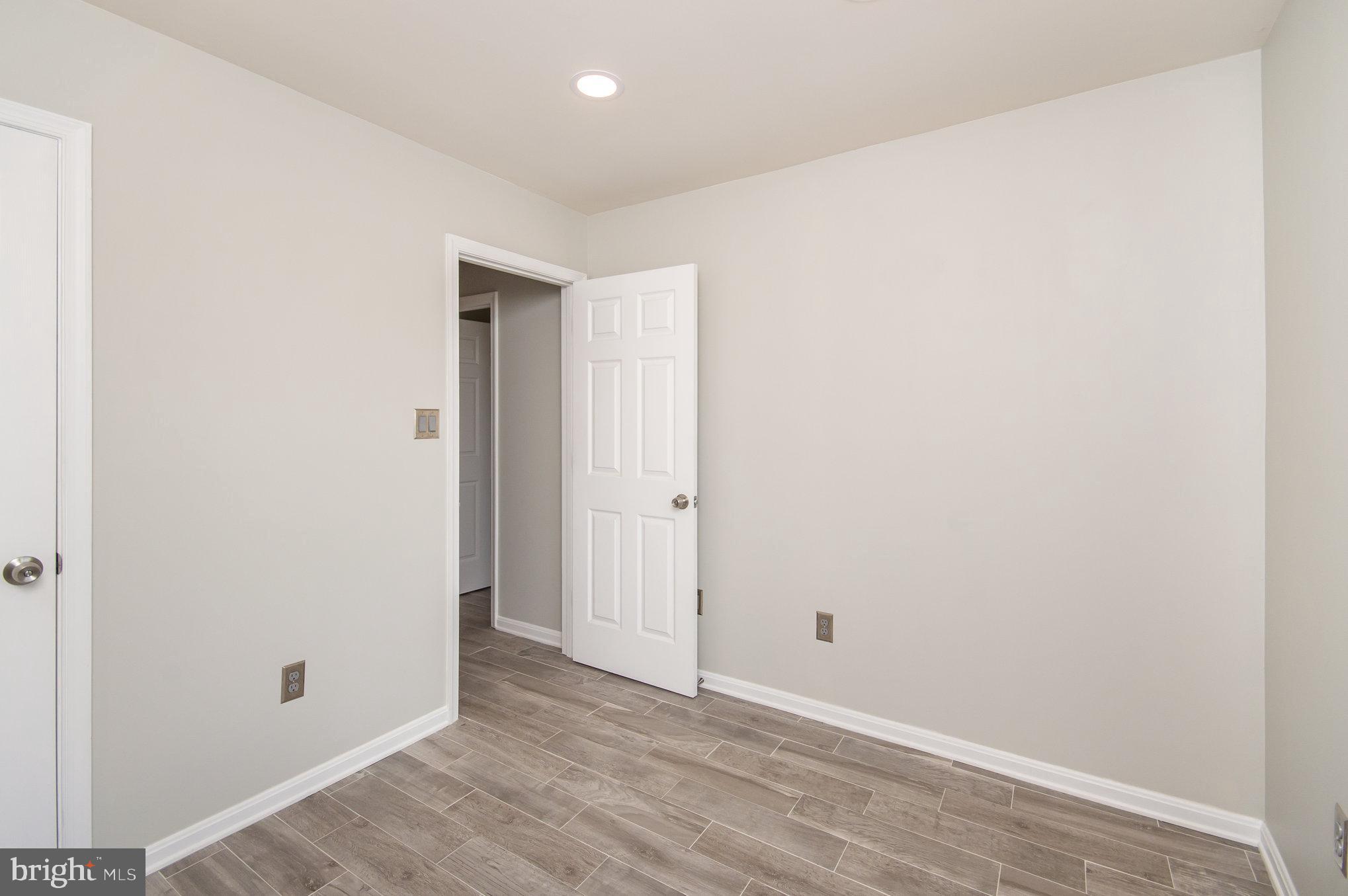 KINGSTOWNE - Residential Lease