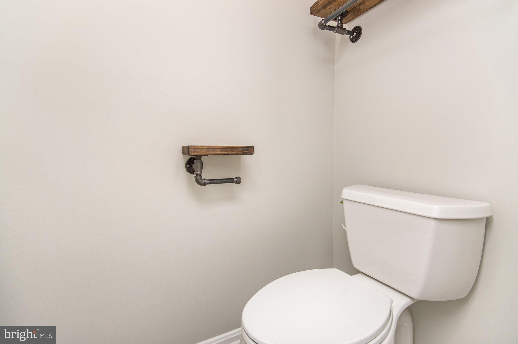 KINGSTOWNE - Residential Lease