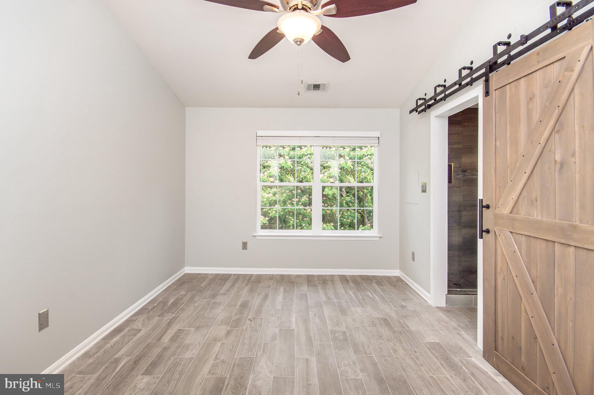 KINGSTOWNE - Residential Lease