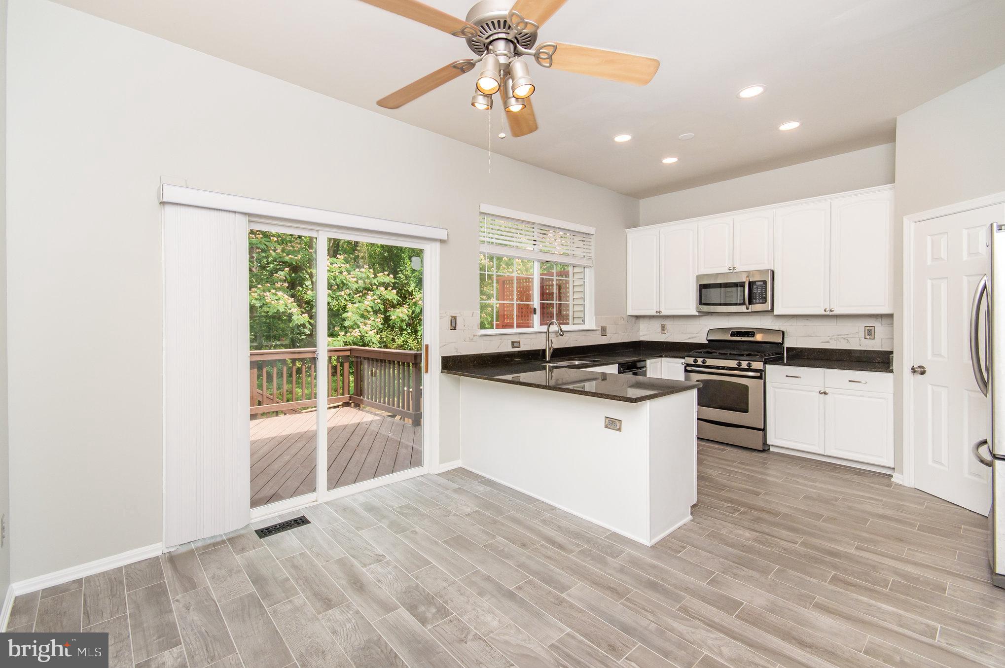 KINGSTOWNE - Residential Lease