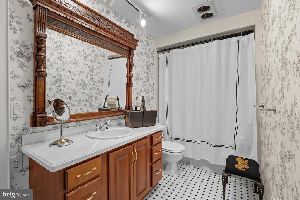 HISTORIC DISTRICT CHESTERTOWN - Residential