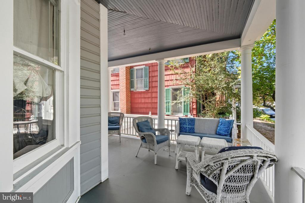 HISTORIC DISTRICT CHESTERTOWN - Residential