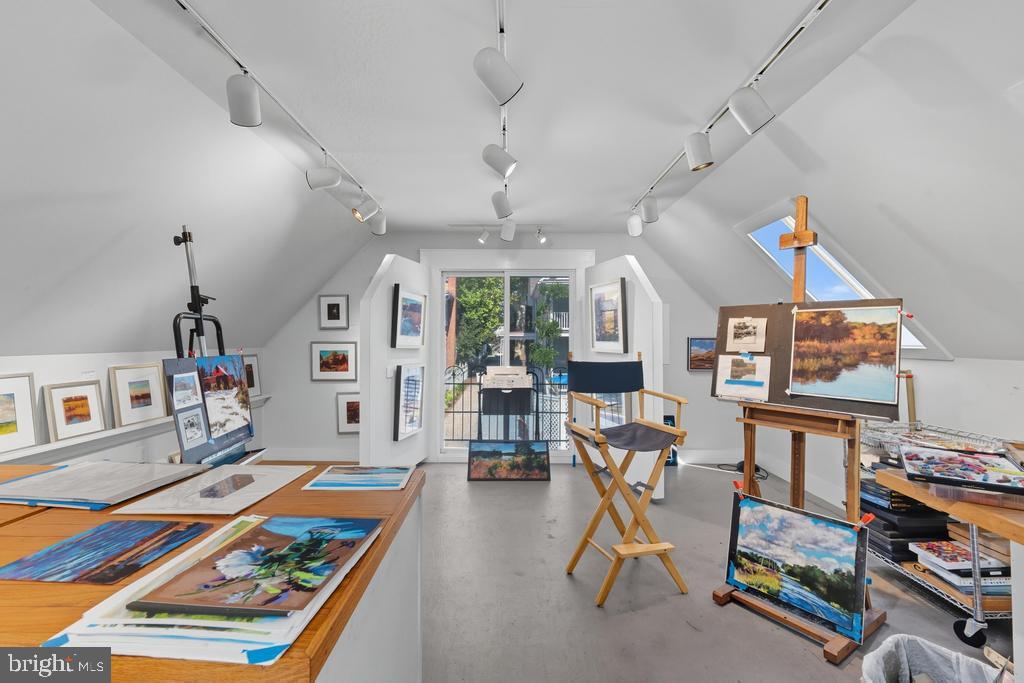 HISTORIC DISTRICT CHESTERTOWN - Residential