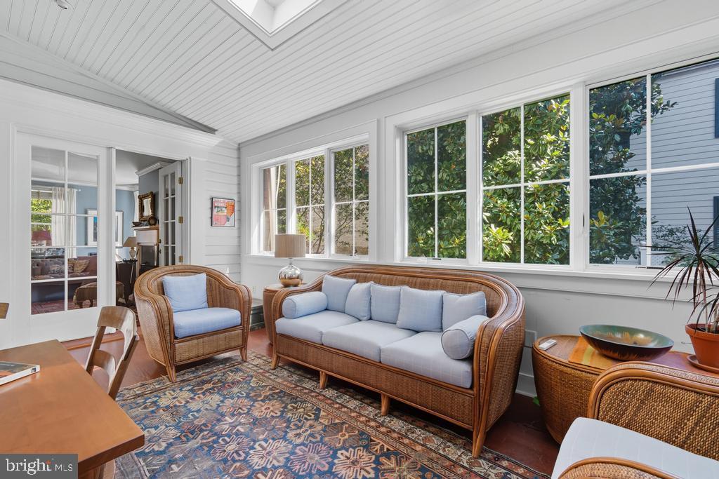 HISTORIC DISTRICT CHESTERTOWN - Residential