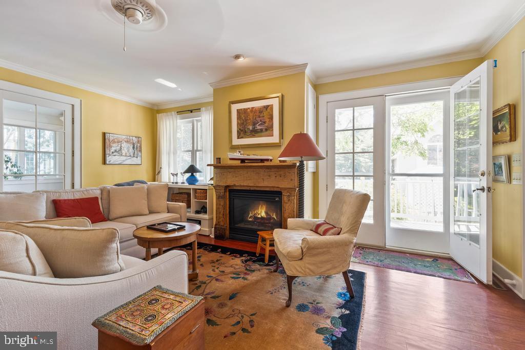 HISTORIC DISTRICT CHESTERTOWN - Residential