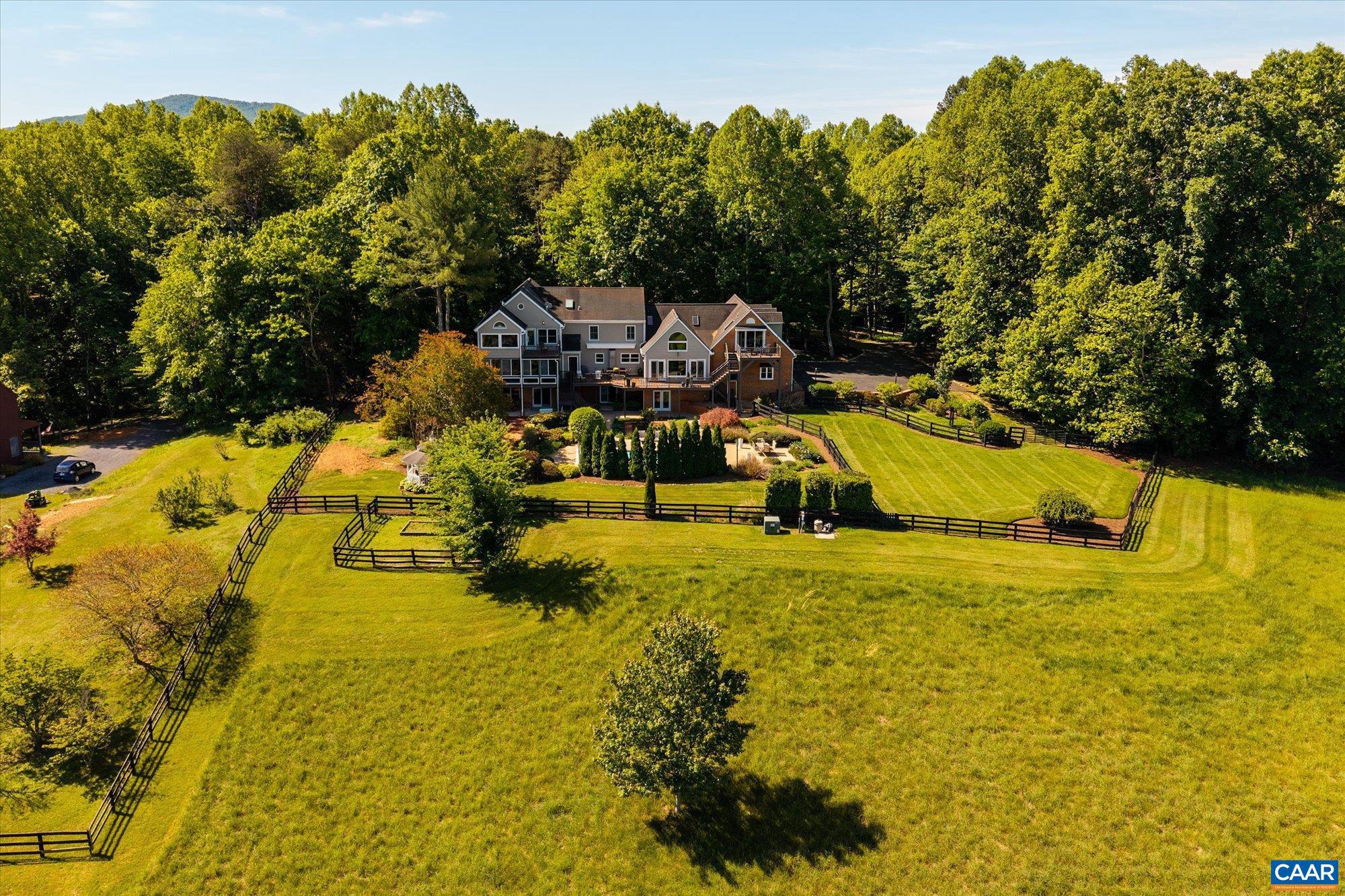 WAVERTREE HALL FARM - Residential
