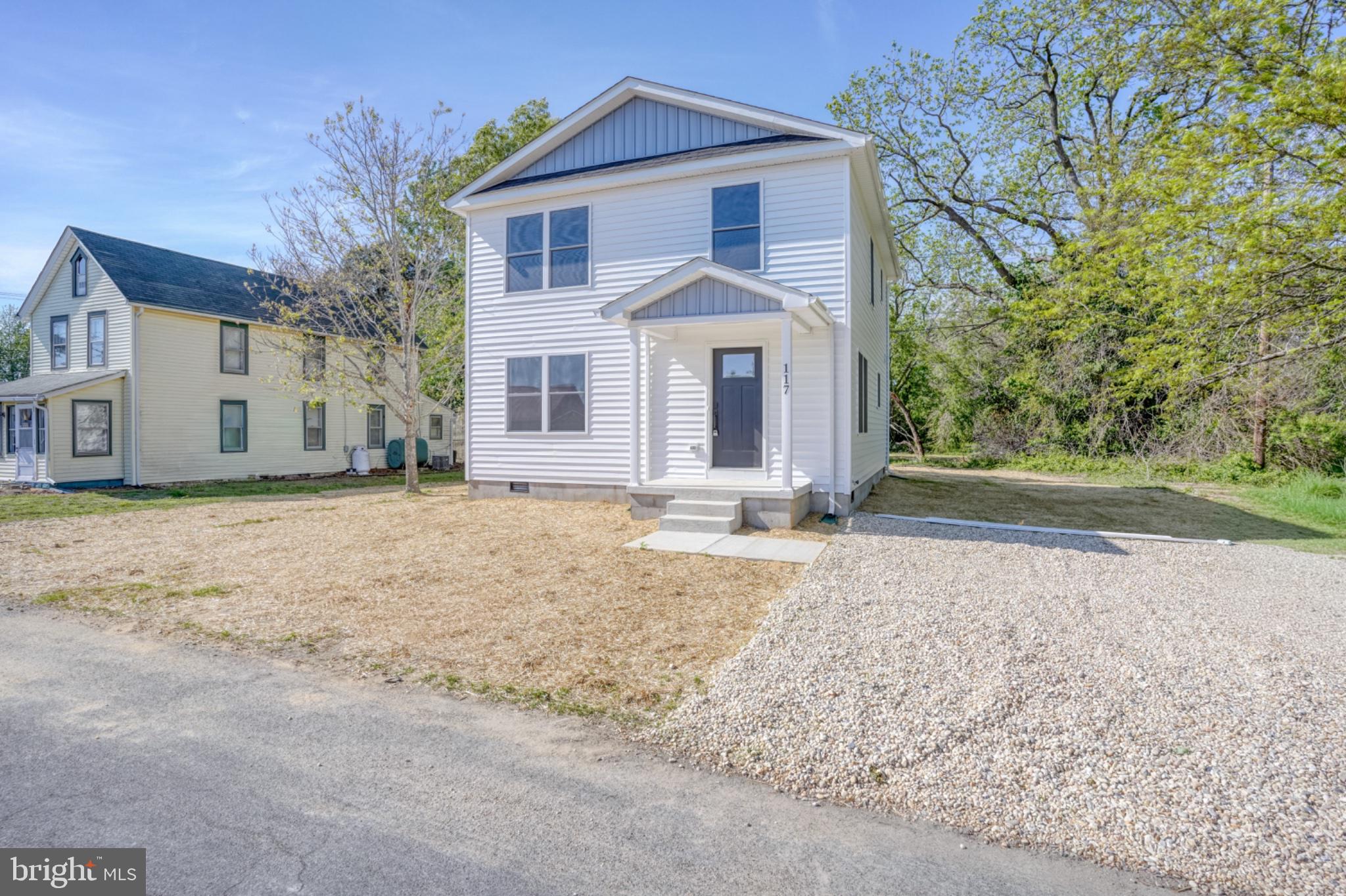 117 RAILROAD AVENUE
