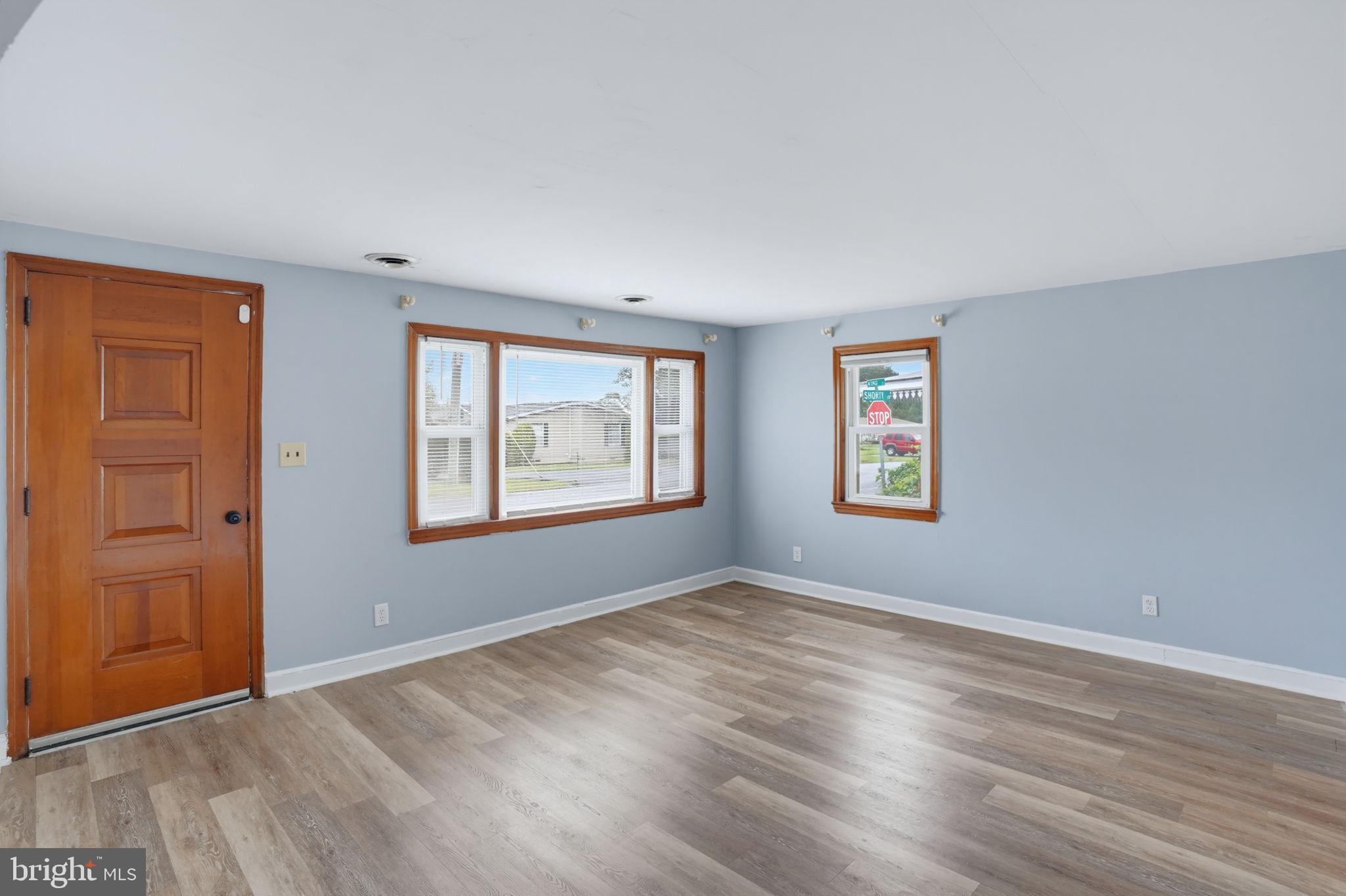 388 SHORTY LANE