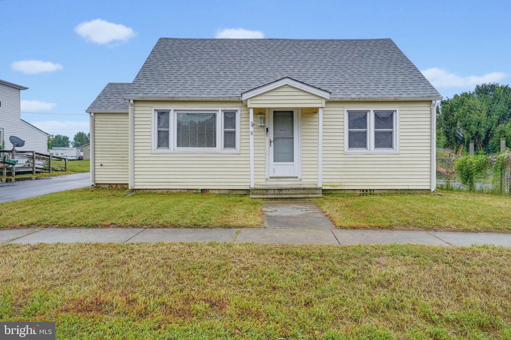 388 SHORTY LANE