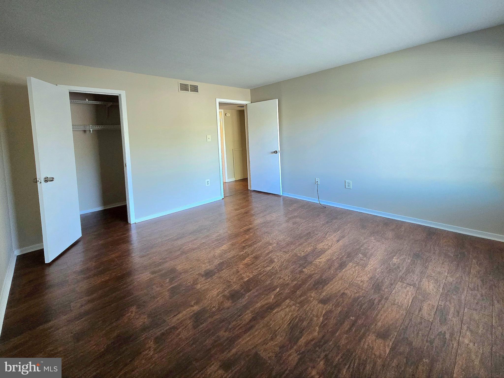 VICTORIANA - Residential Lease