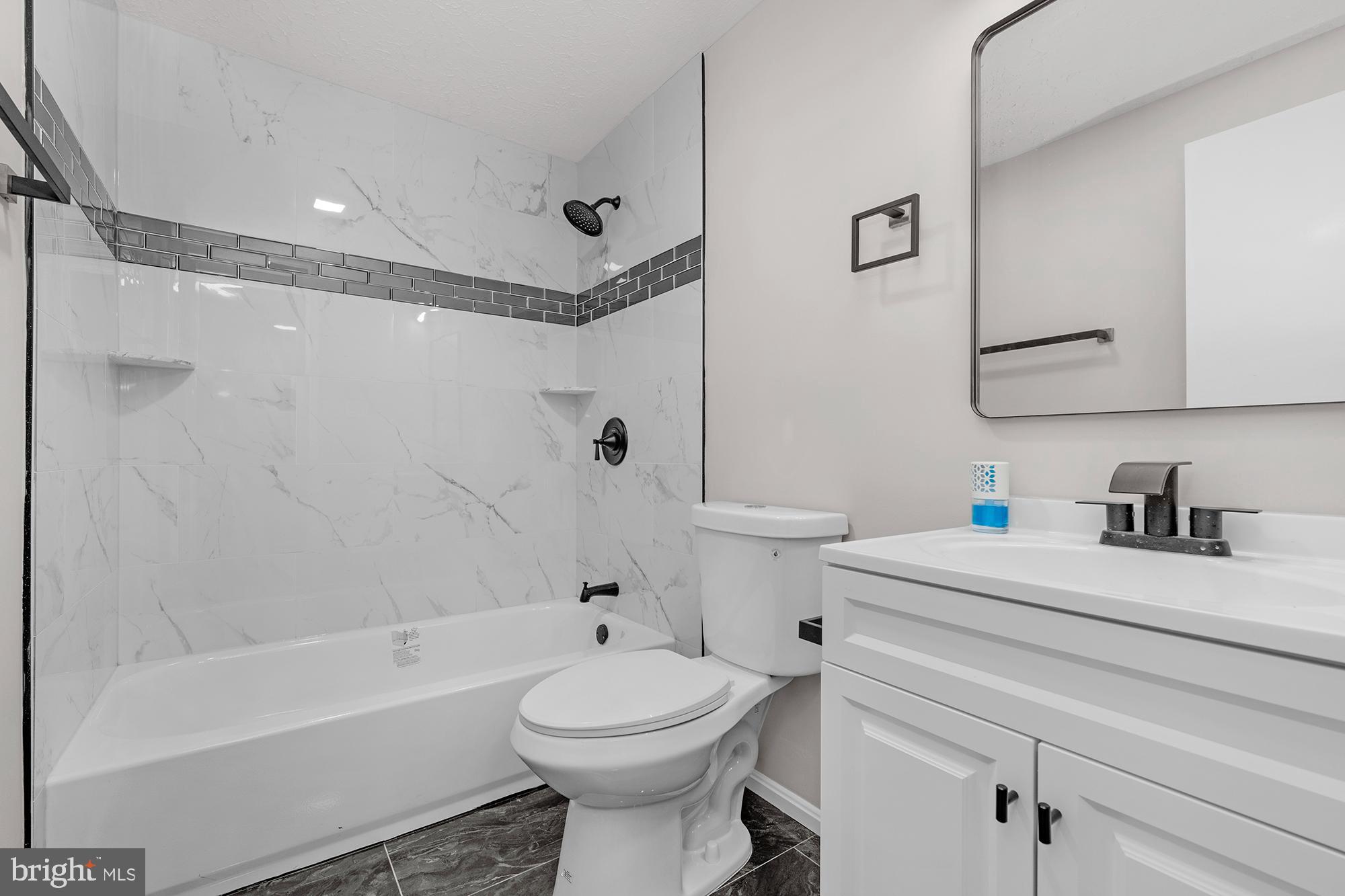 WHITE OAK VILLAGE SUB - Residential