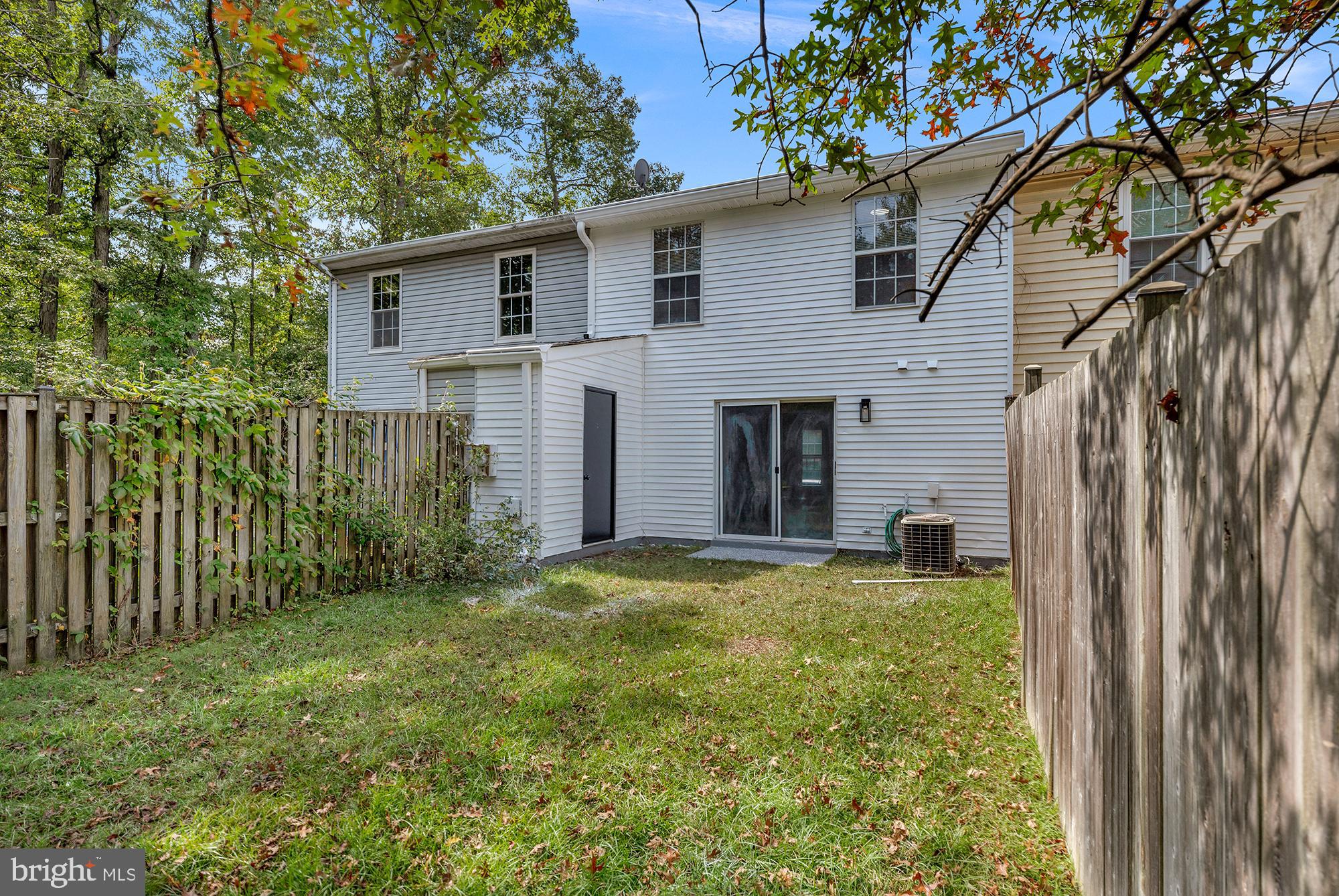 WHITE OAK VILLAGE SUB - Residential