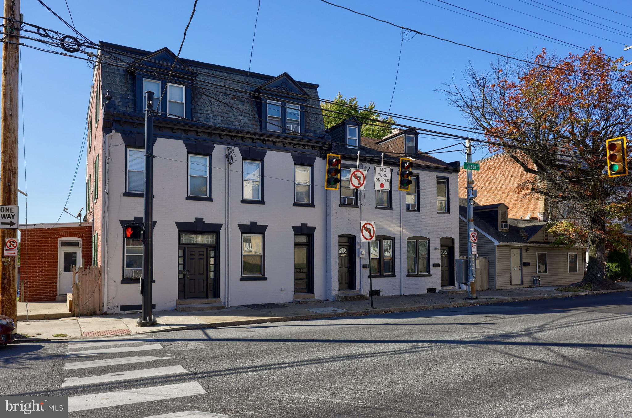 624 S QUEEN STREET 626