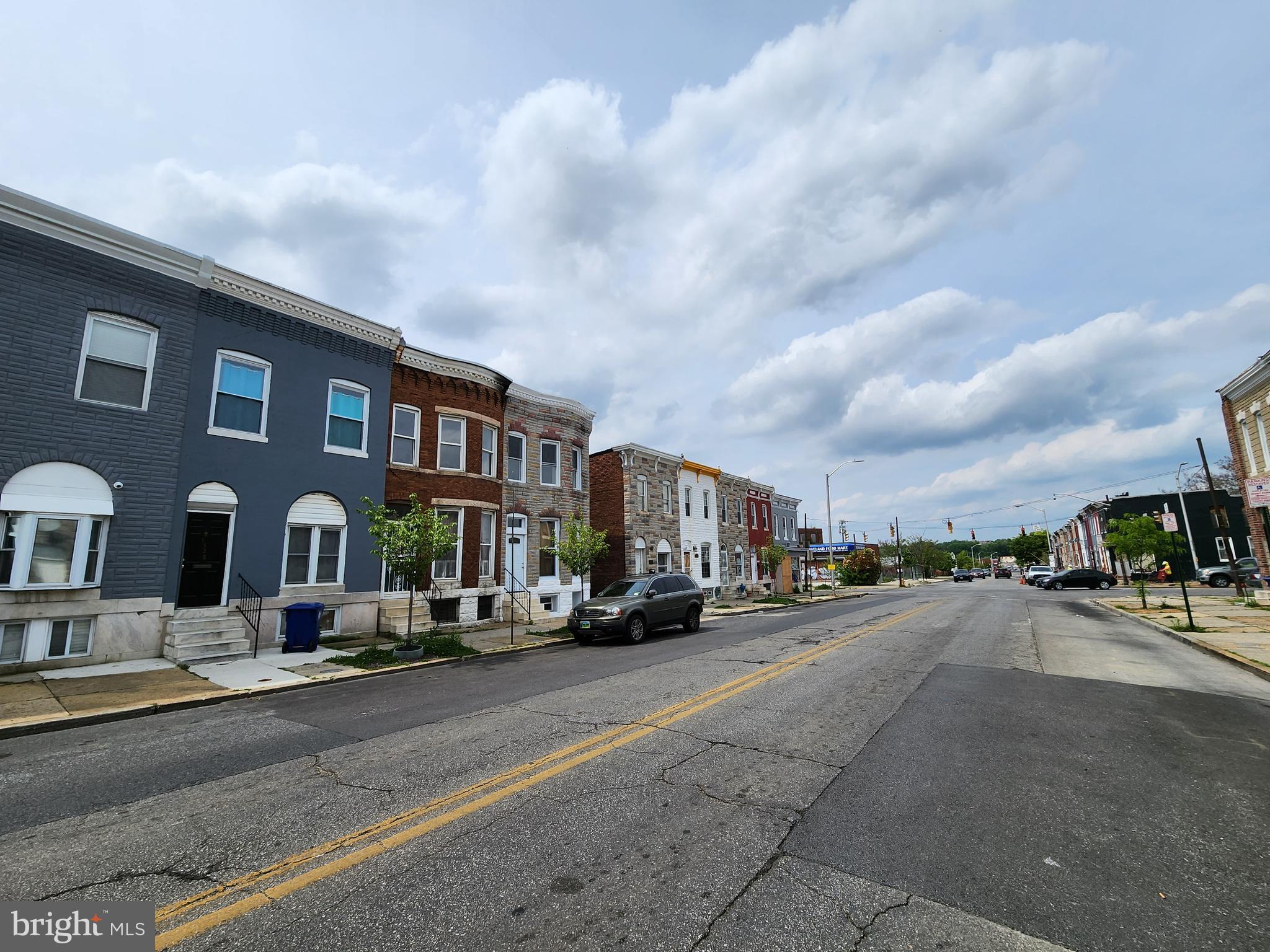 BROADWAY EAST - Residential