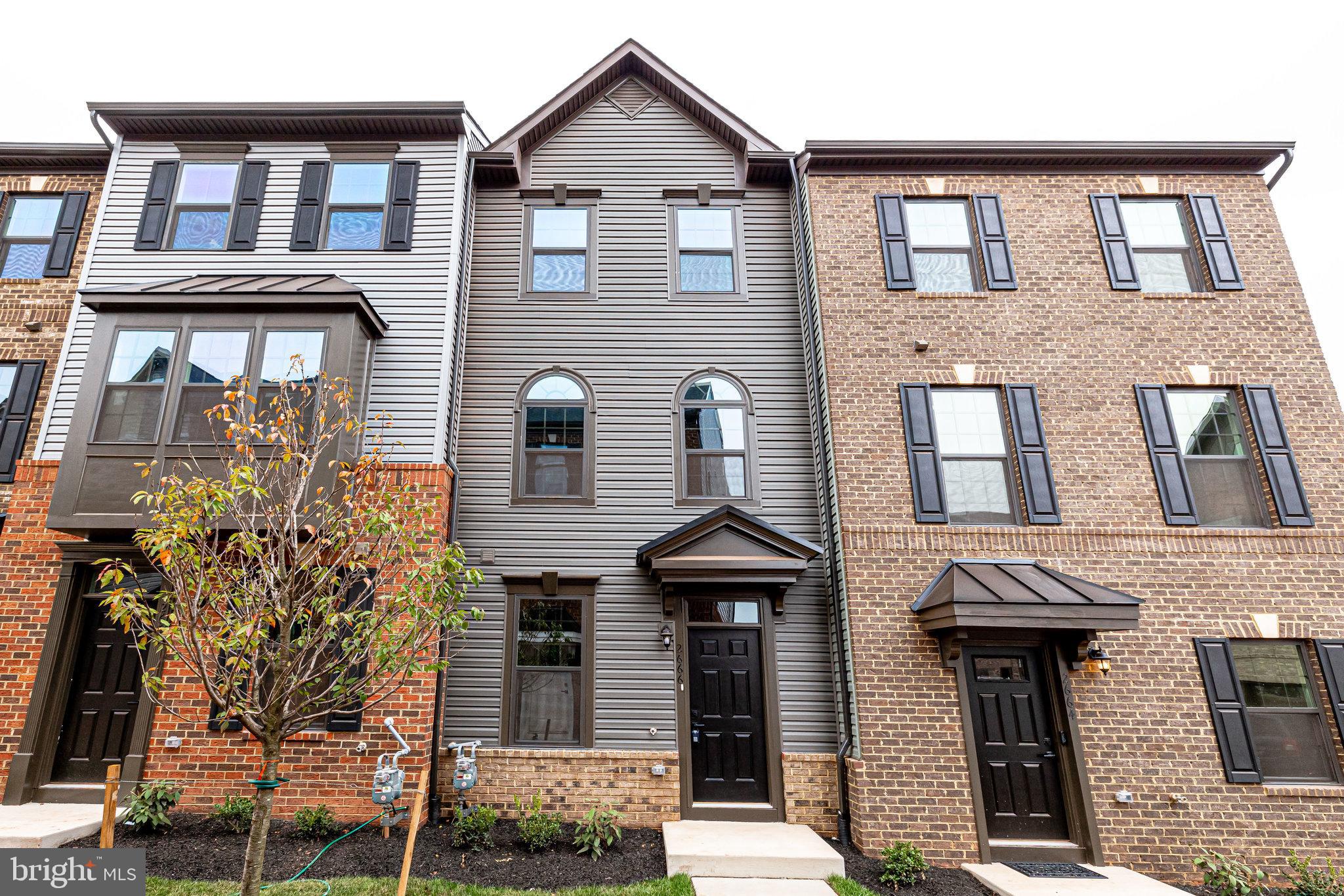 FOSTER'S GLEN - Residential Lease