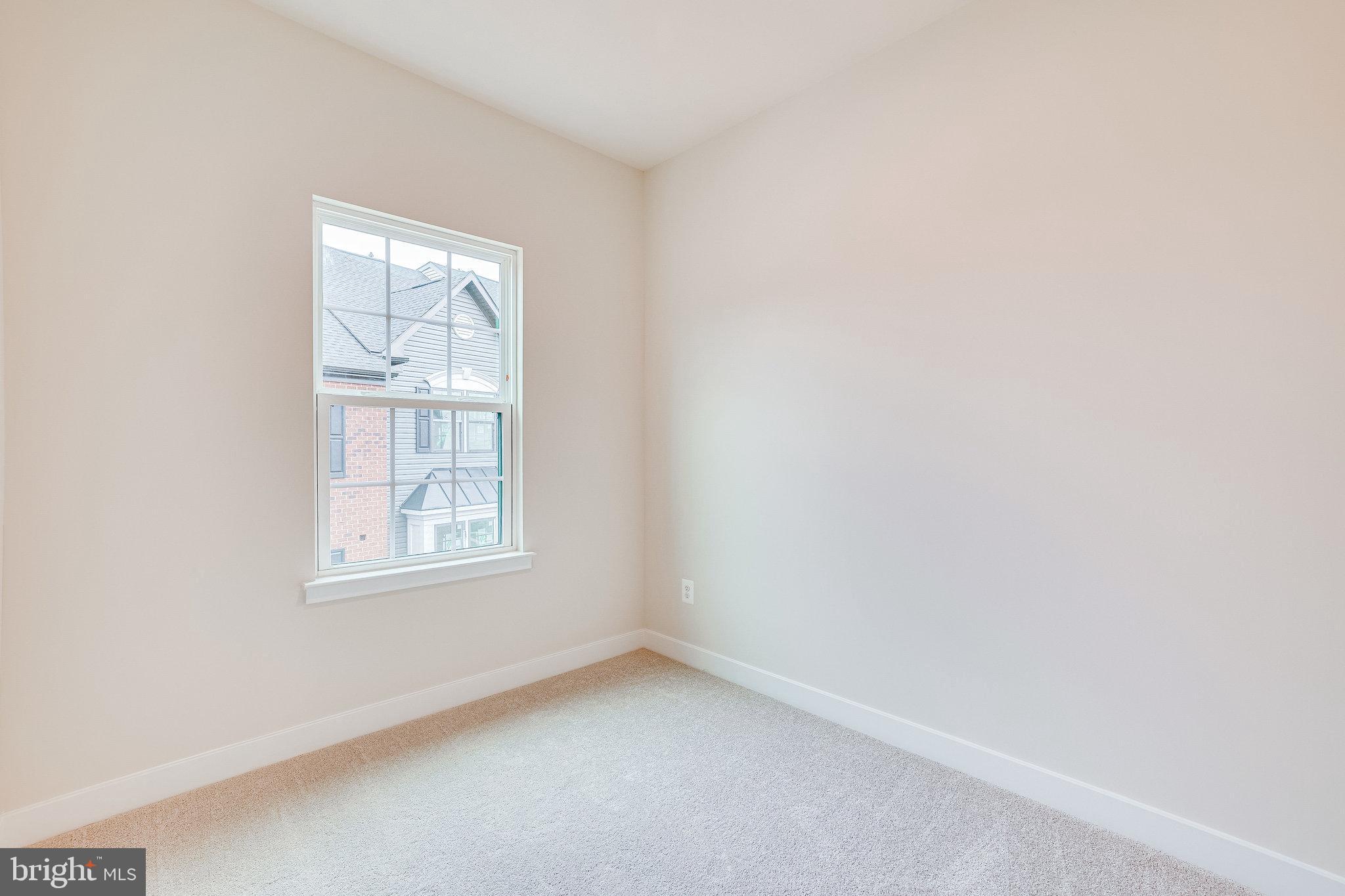 FOSTER'S GLEN - Residential Lease