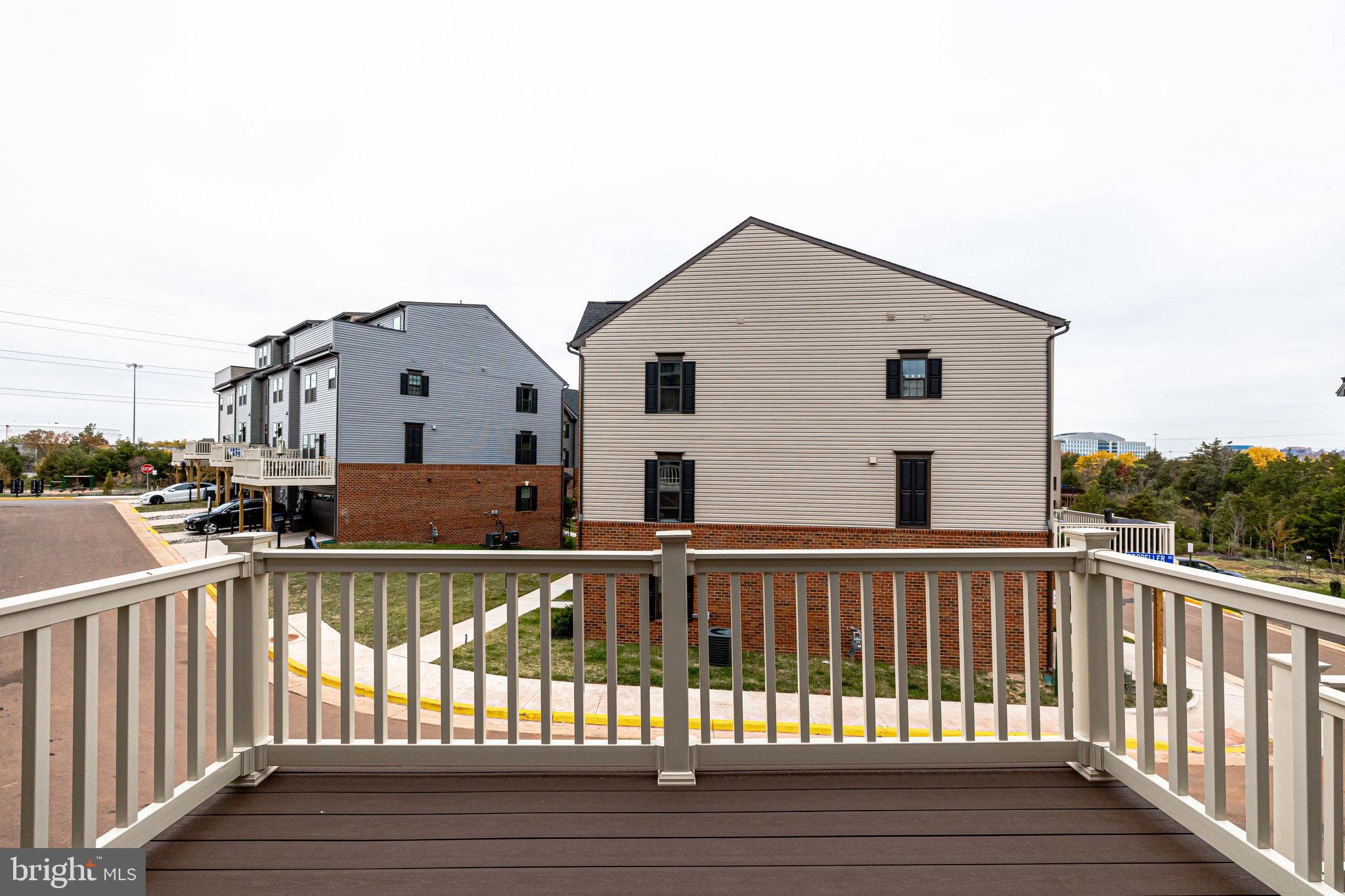 FOSTER'S GLEN - Residential Lease