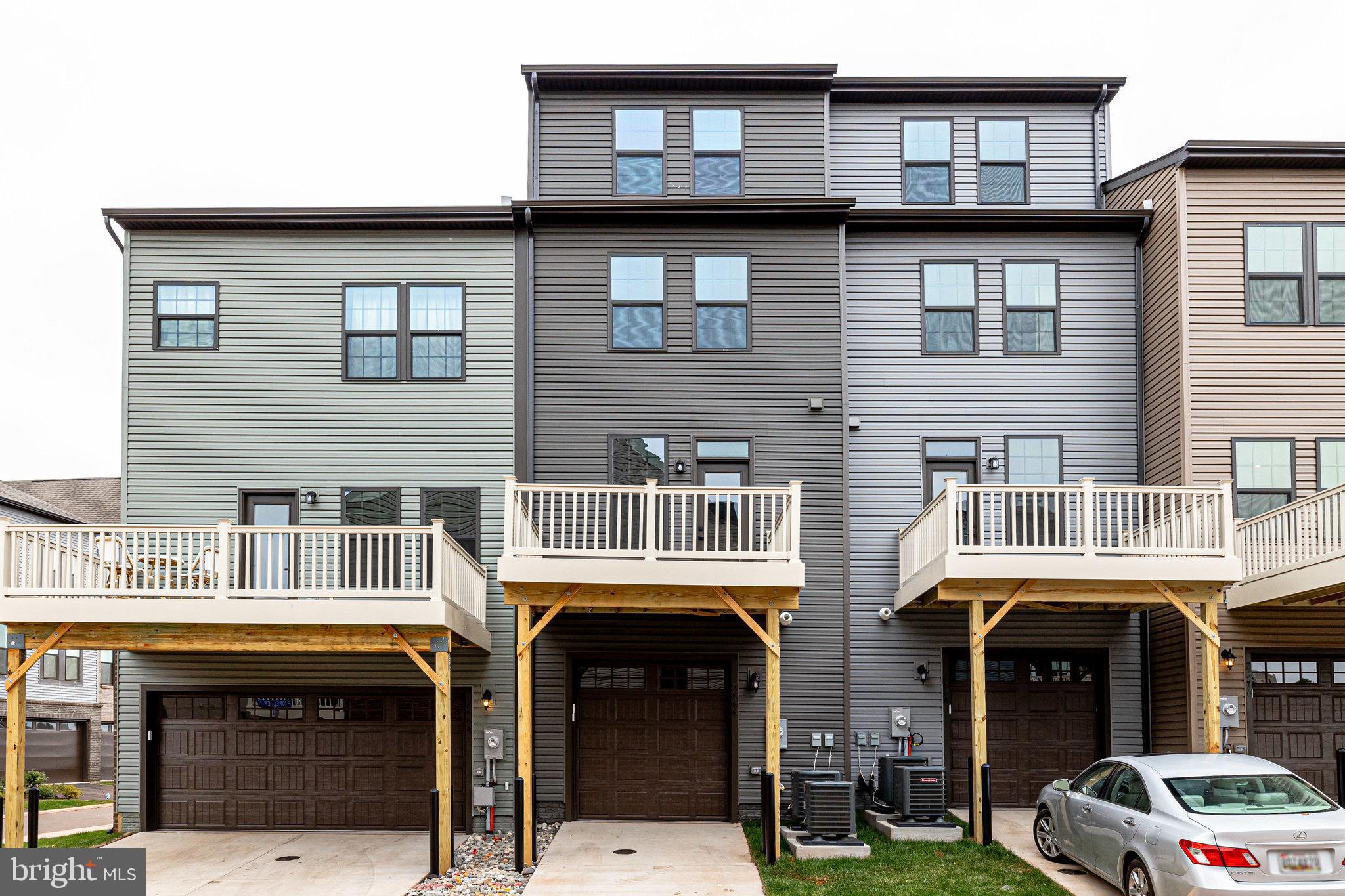 FOSTER'S GLEN - Residential Lease