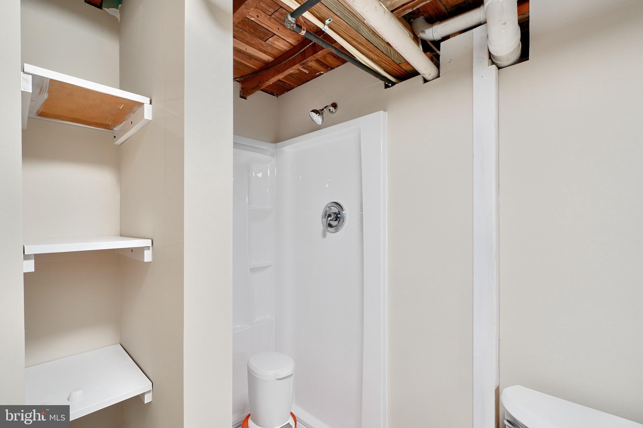 VICTORY VILLA - Residential