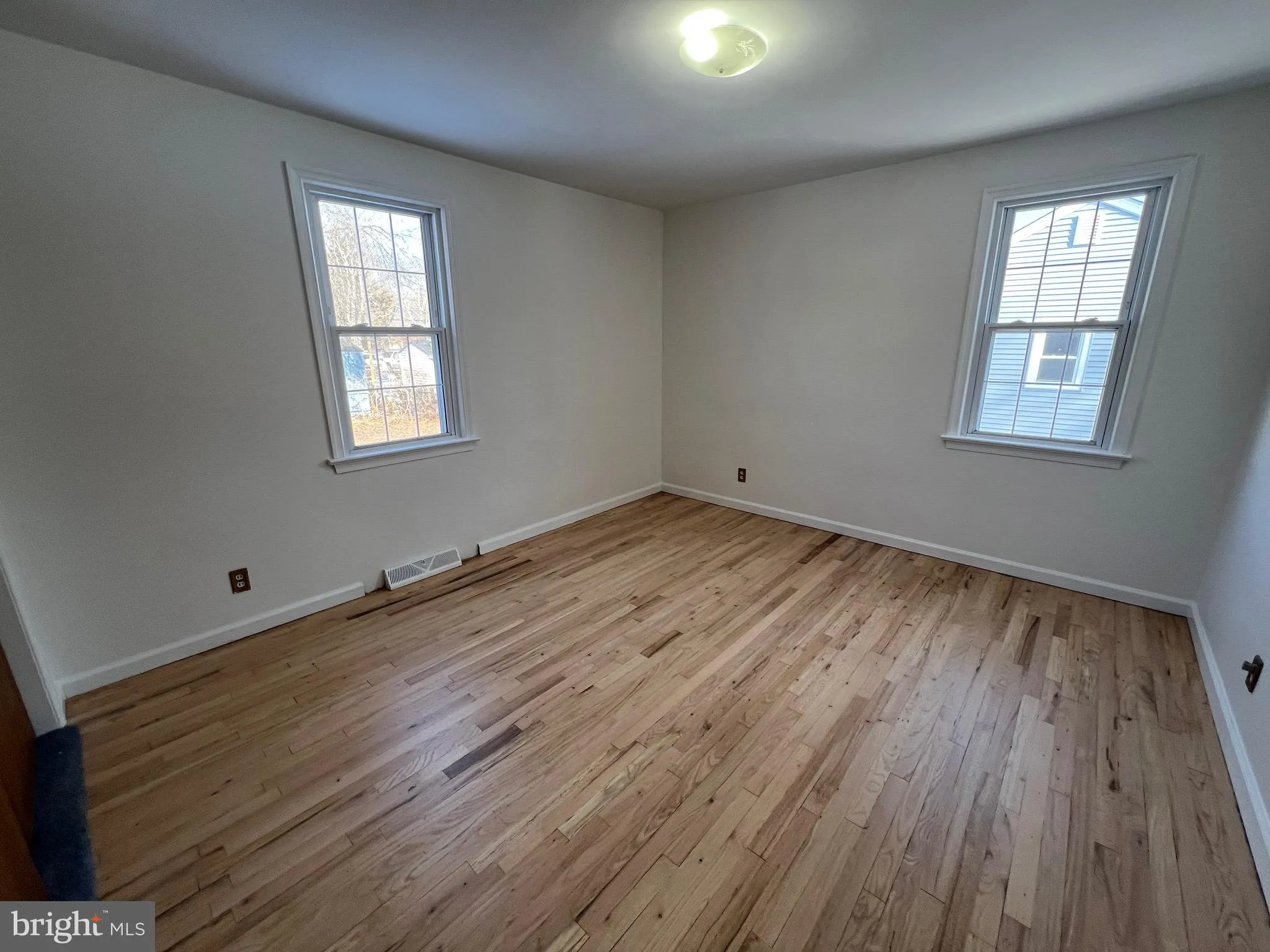 Vineland, New Jersey 08360, United States, 3 Bedrooms Bedrooms, ,1 BathroomBathrooms,Residential,Active,30396