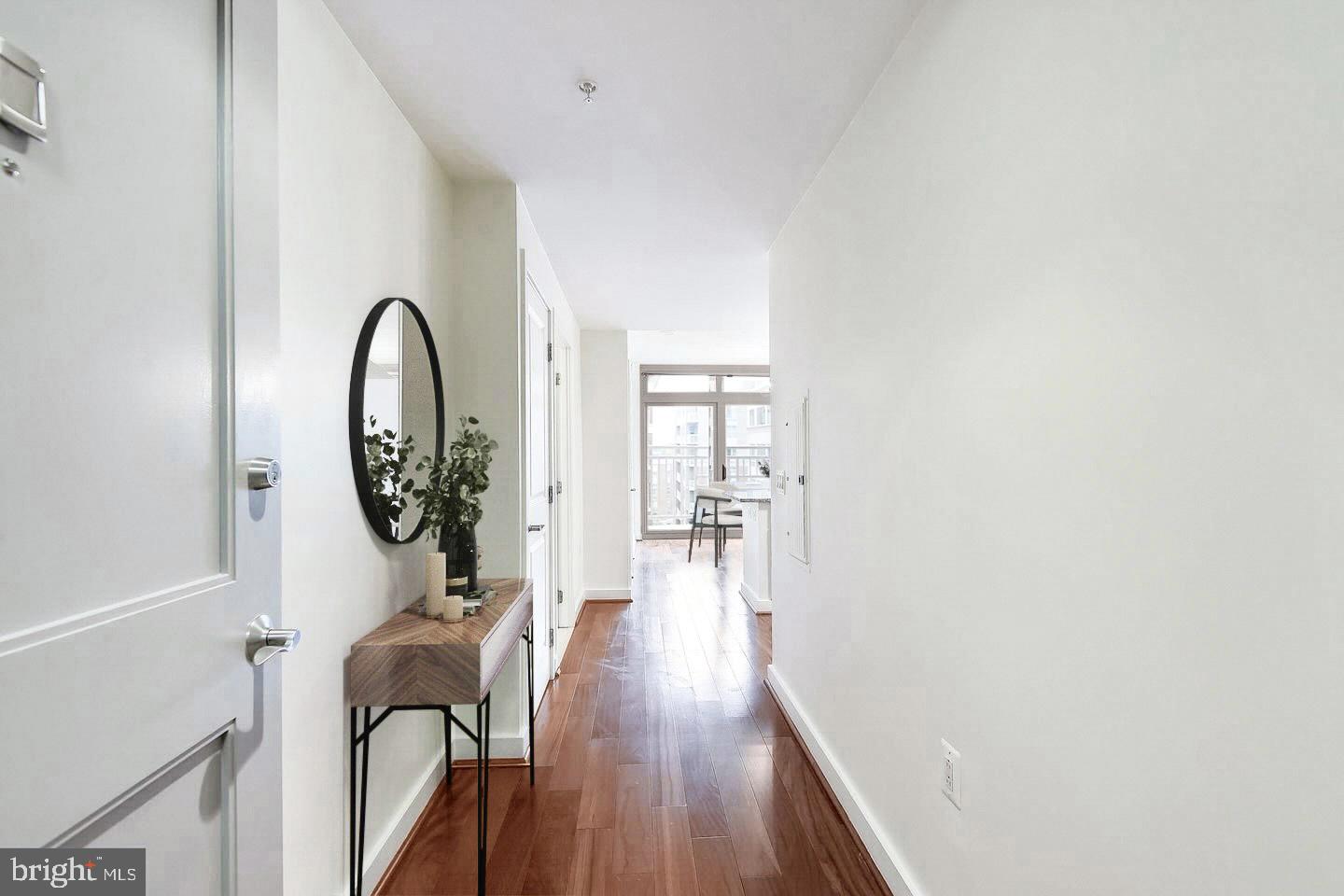 888 N QUINCY STREET 910