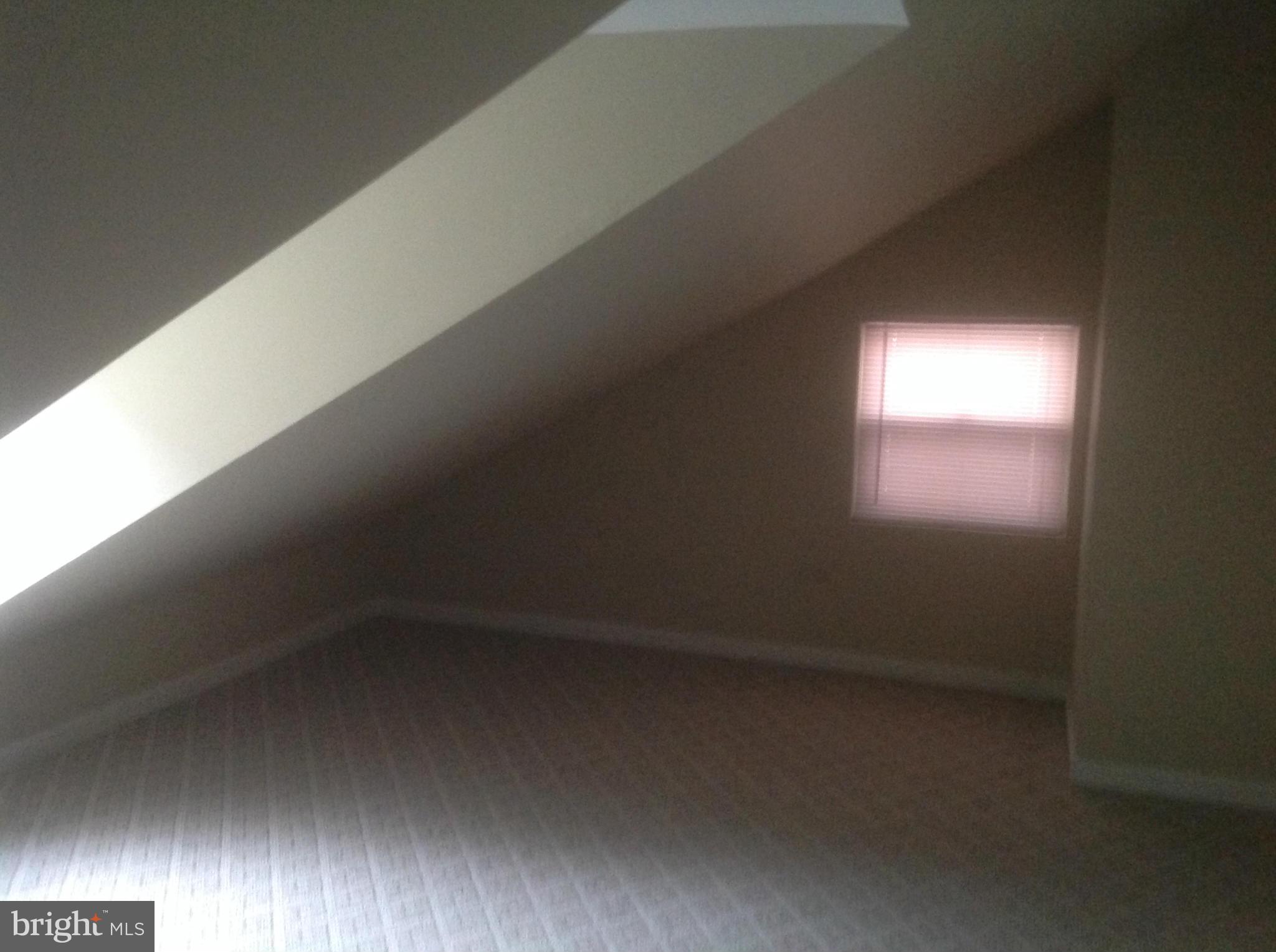 MOUNT VERNON PLACE HISTORIC DISTRICT - Residential Lease