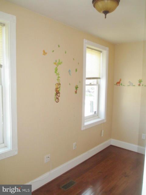 BARCLAY - Residential