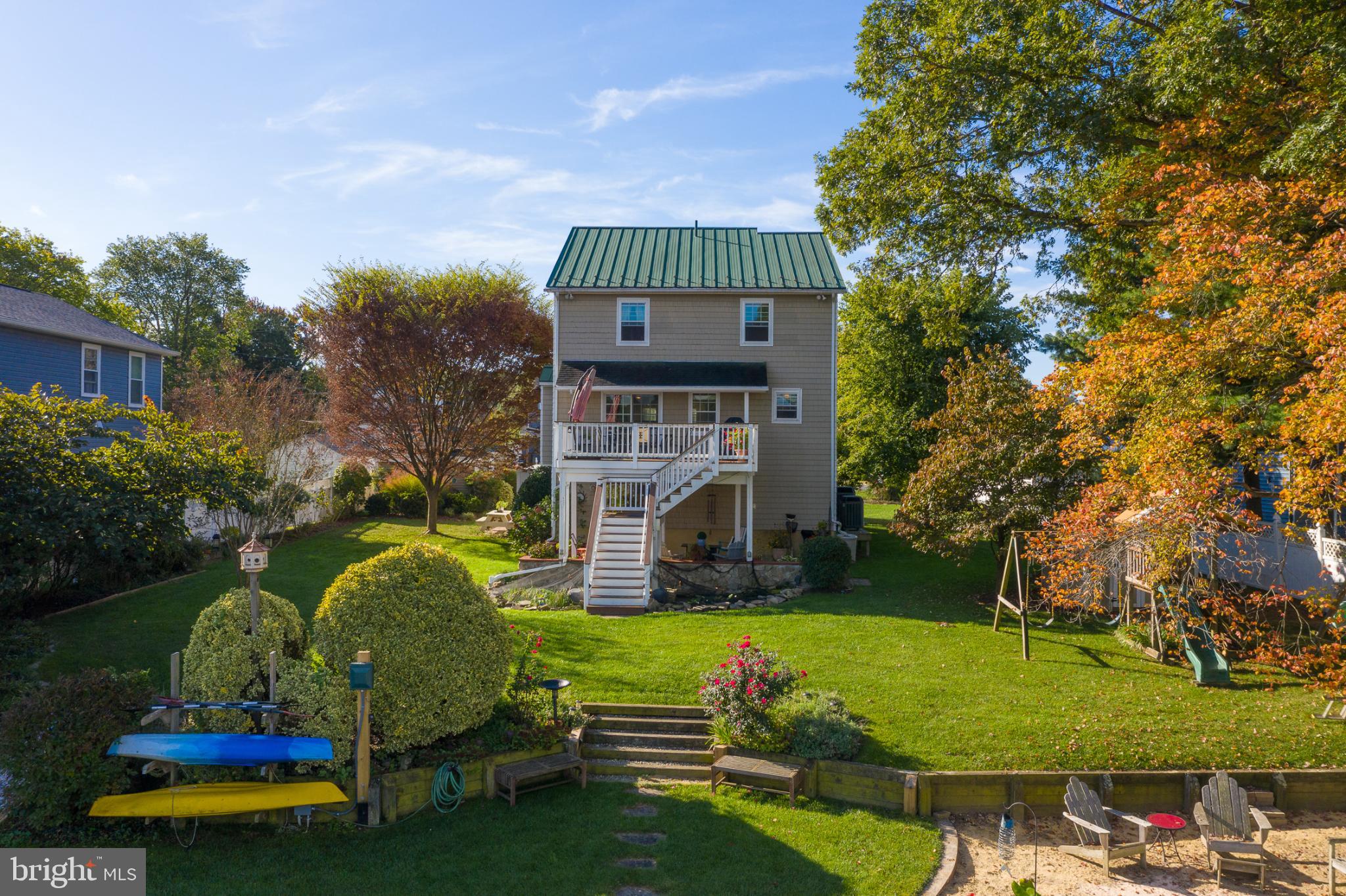 BIRD RIVER GROVE - Residential