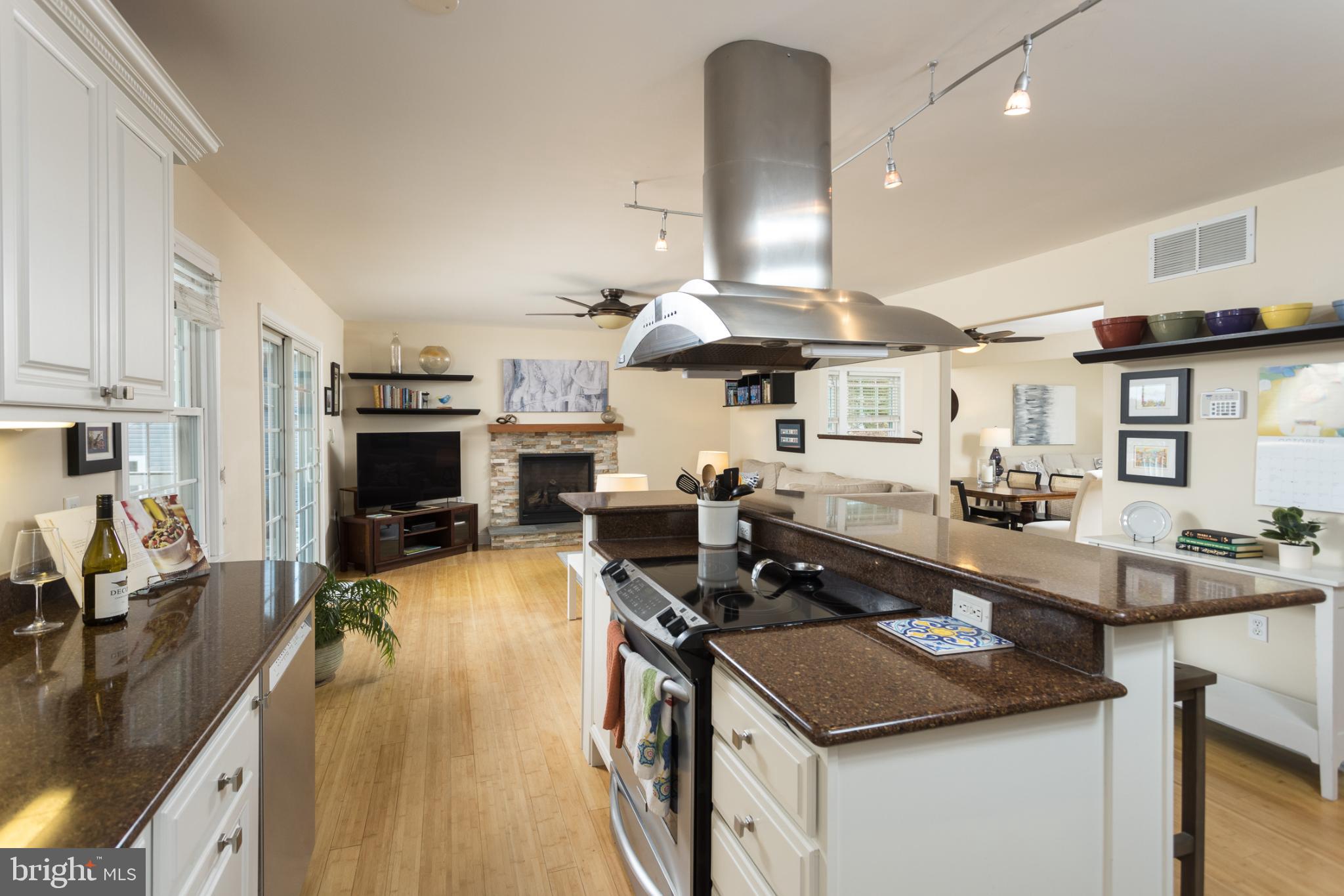 BIRD RIVER GROVE - Residential