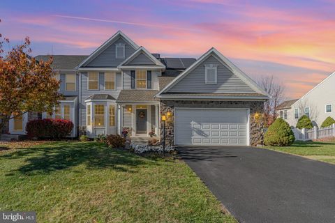 3056 SUNDOWN DRIVE CHAMBERSBURG PA 17202