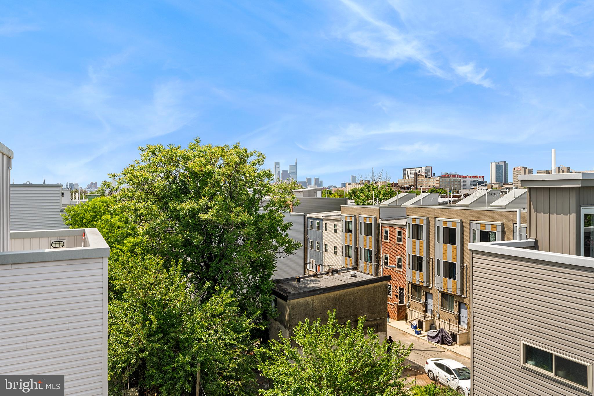 OLDE KENSINGTON - Residential Lease