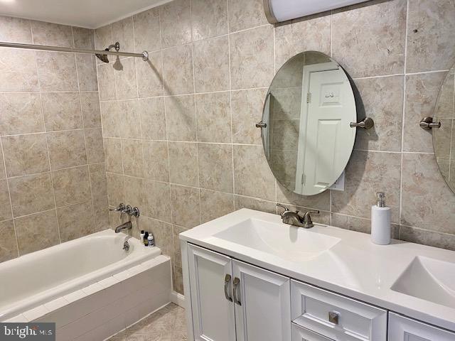 FOX HERITAGE - Residential Lease