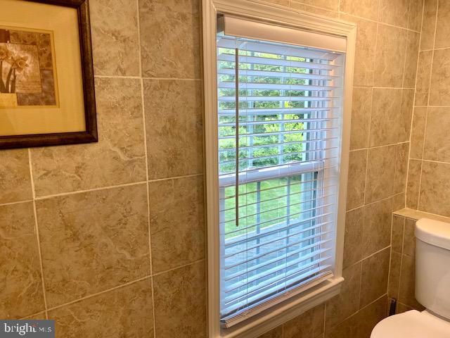 FOX HERITAGE - Residential Lease