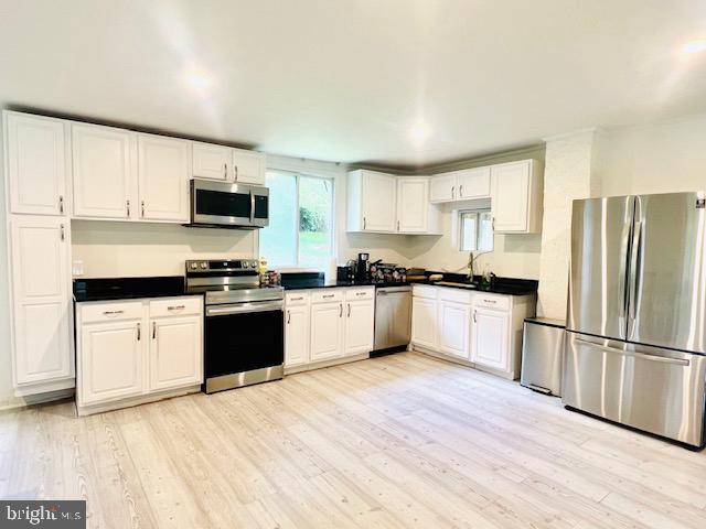 FOX HERITAGE - Residential Lease