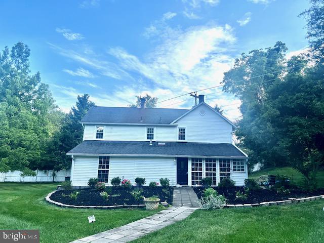 FOX HERITAGE - Residential Lease