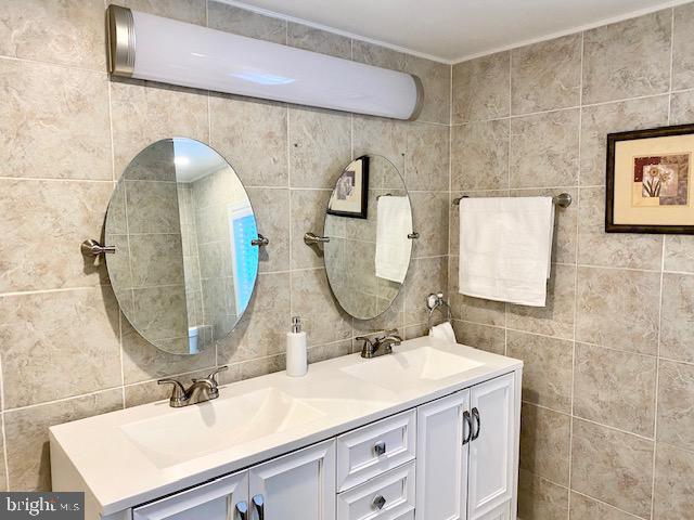 FOX HERITAGE - Residential Lease