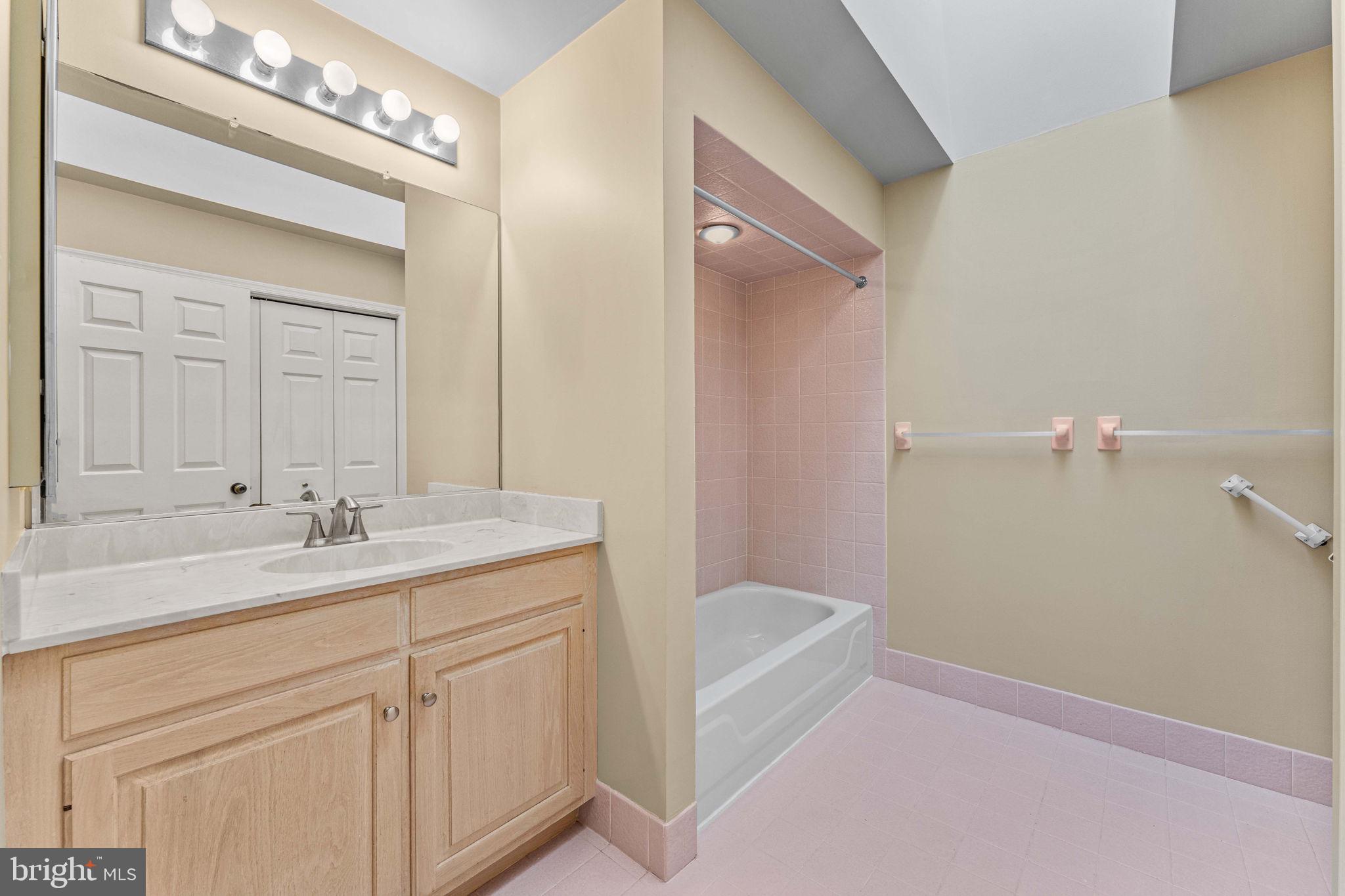 HERSHEYS MILL - Residential