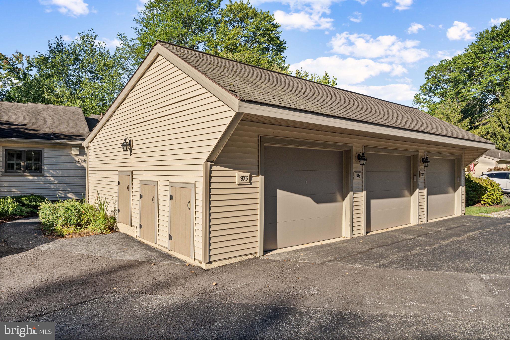 HERSHEYS MILL - Residential