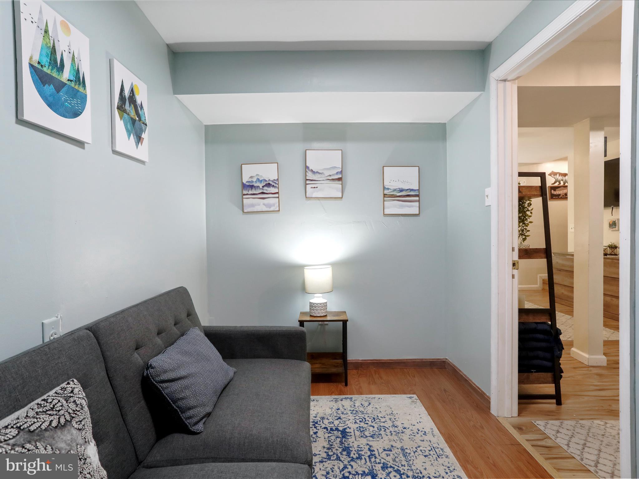 FOREST KNOLLS - Residential