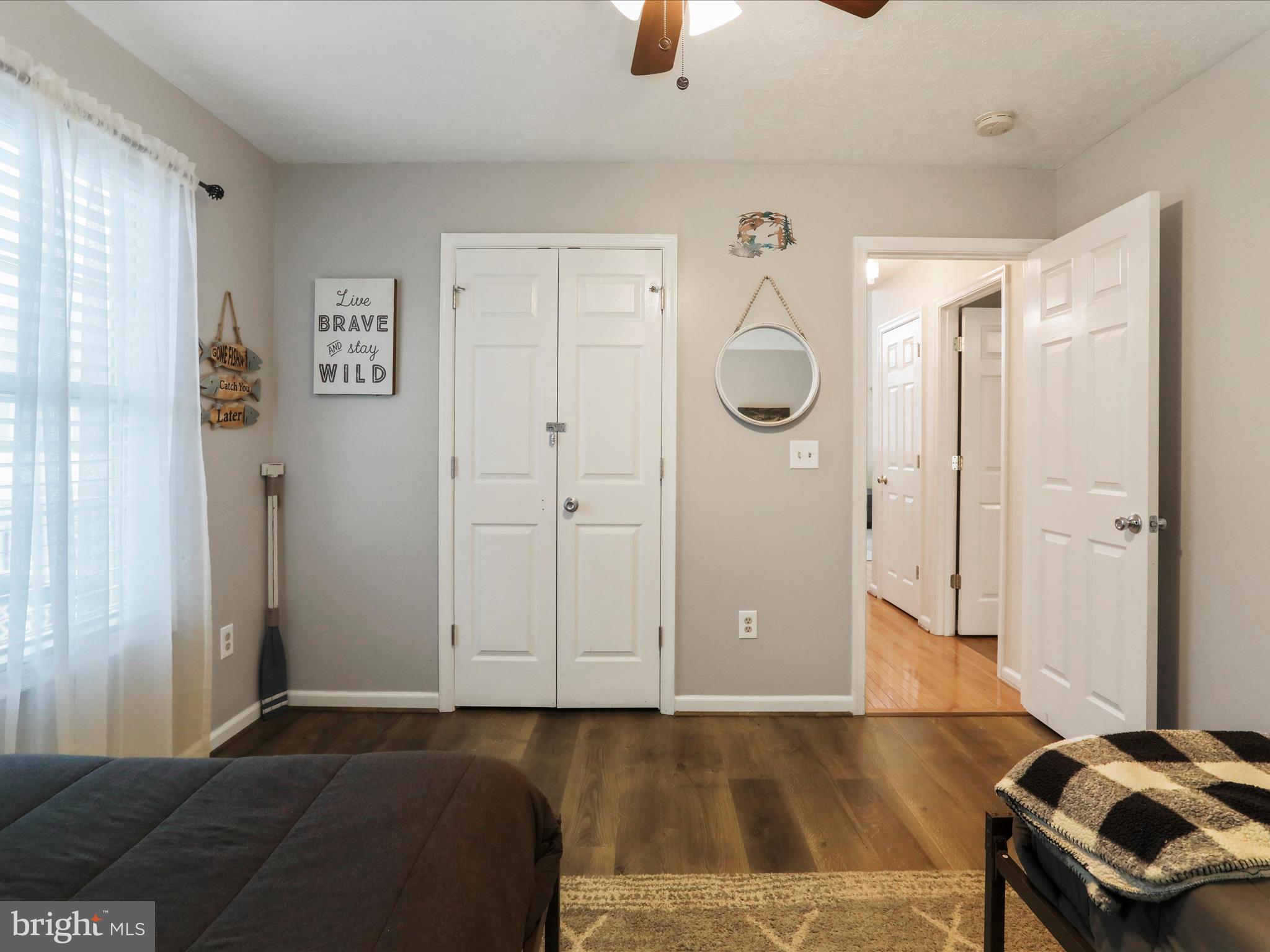 FOREST KNOLLS - Residential