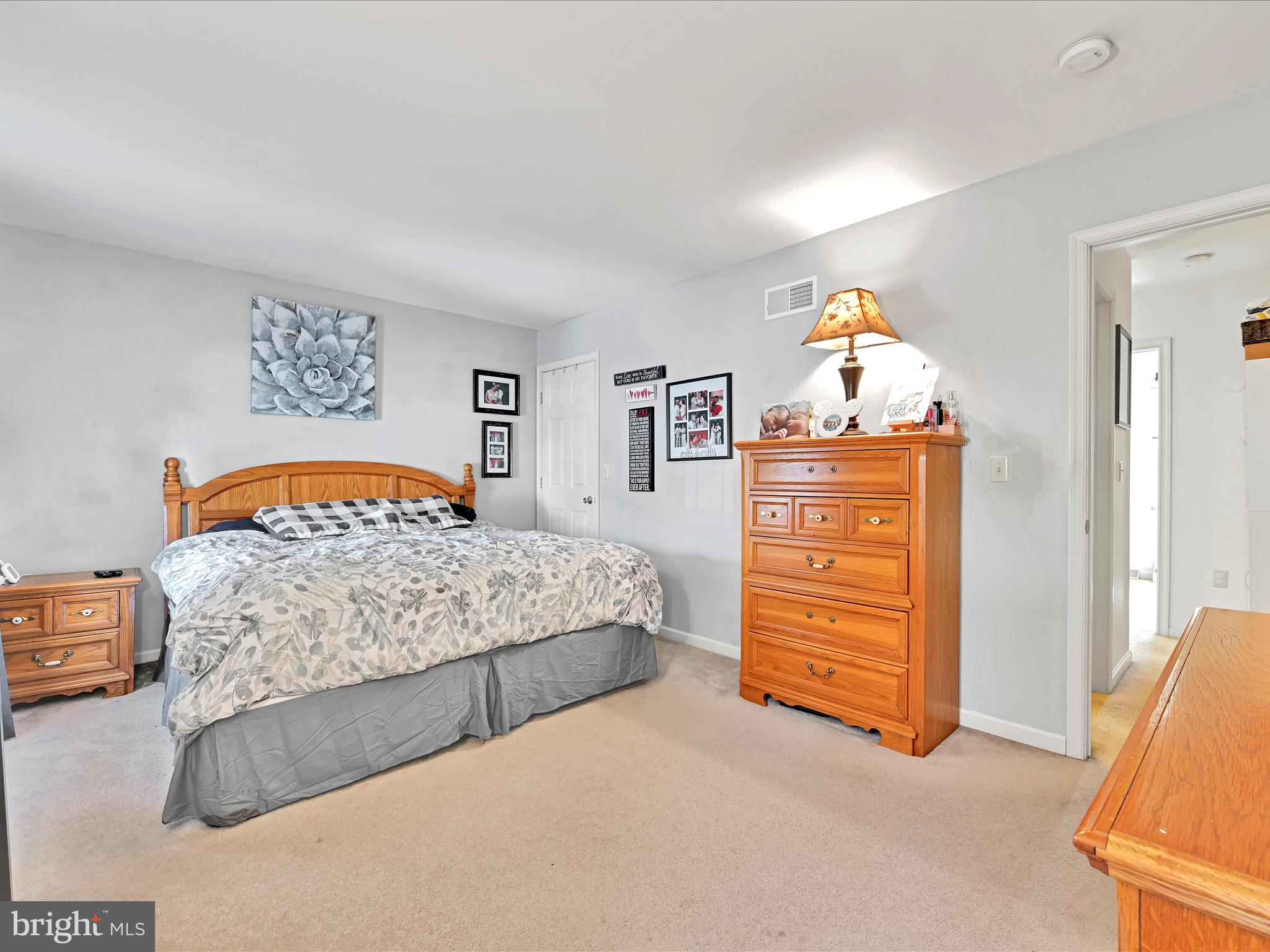 GABLE PARK WOODS - Residential