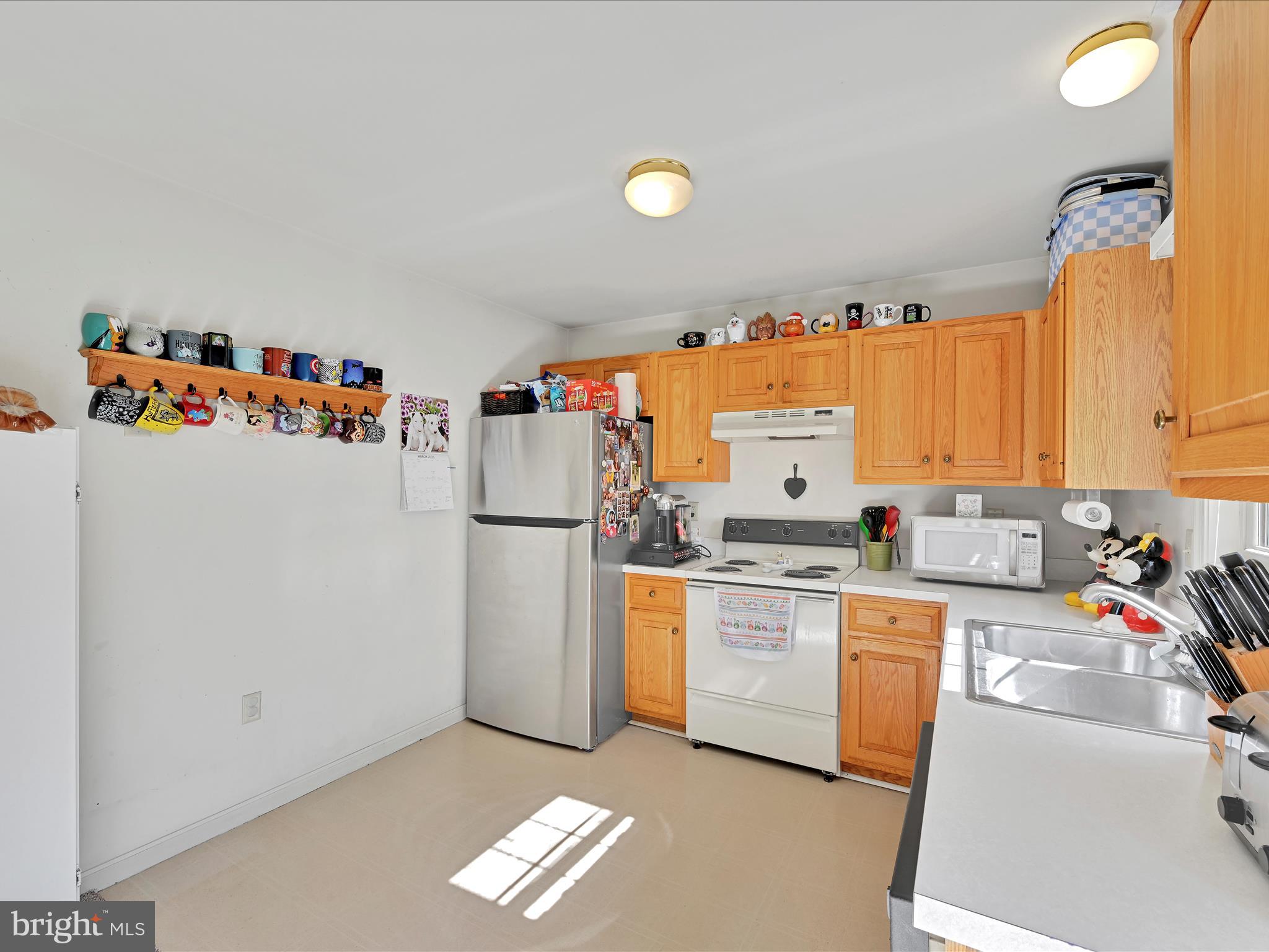 GABLE PARK WOODS - Residential