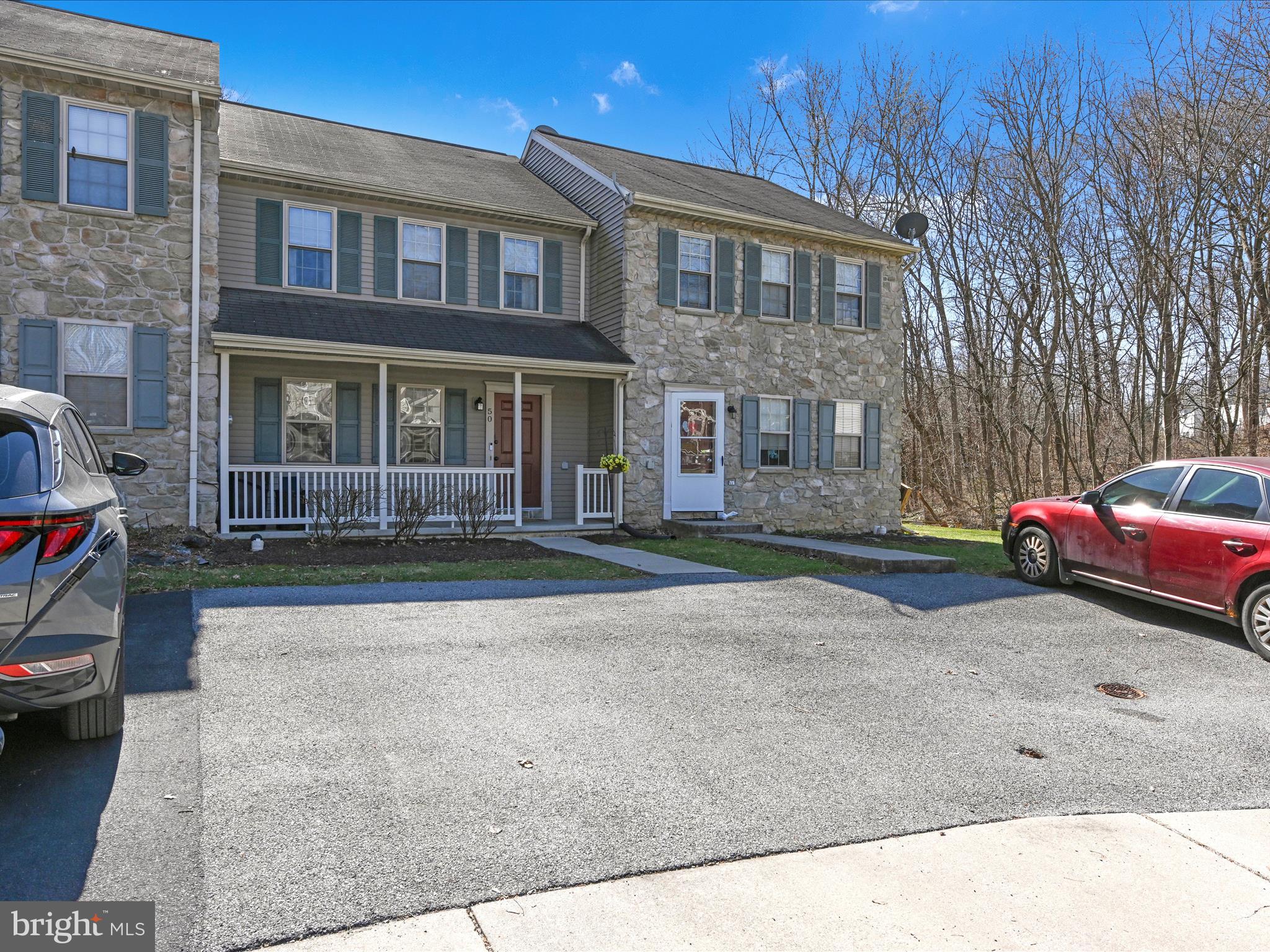 GABLE PARK WOODS - Residential