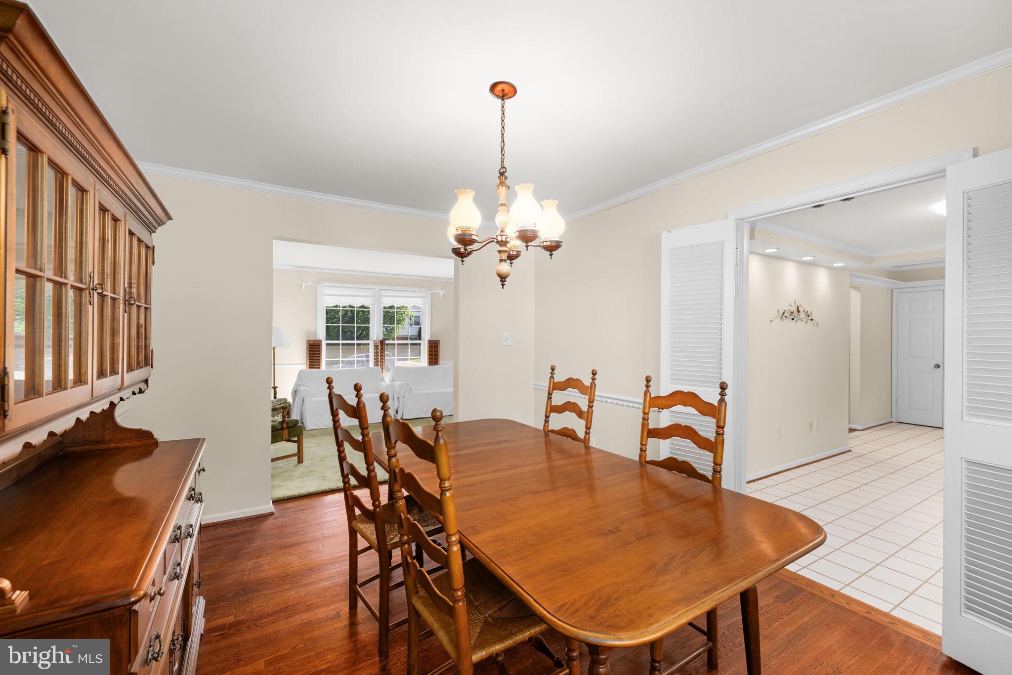 WEST SPRINGFIELD - Residential