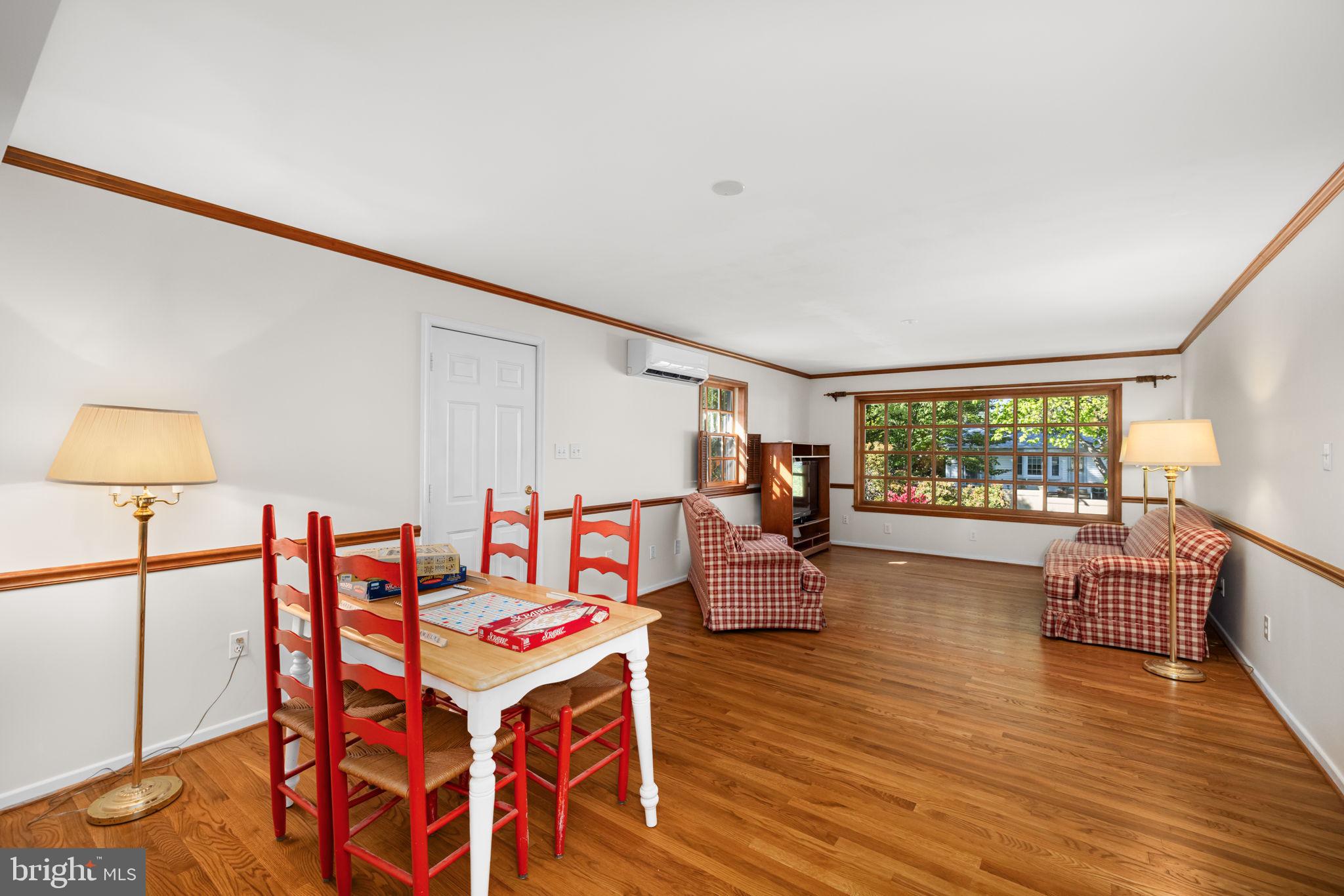 WEST SPRINGFIELD - Residential