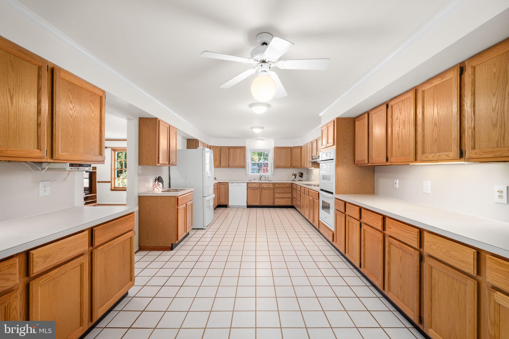 WEST SPRINGFIELD - Residential