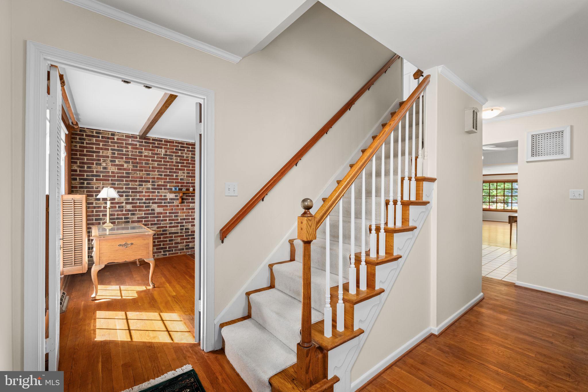 WEST SPRINGFIELD - Residential