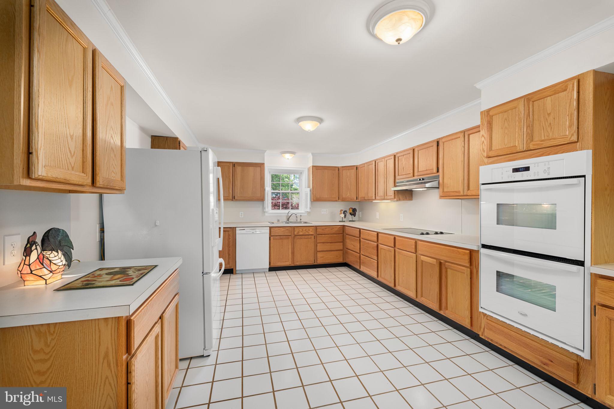 WEST SPRINGFIELD - Residential